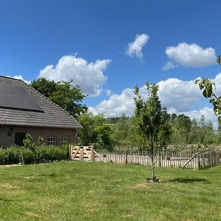 Boven De S L A G E R I J